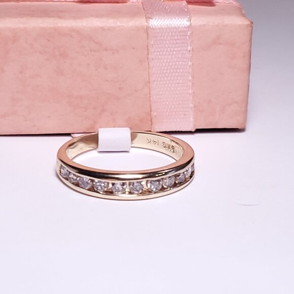 Estate .50ctw Natural Round Diamond Channel set 14Kt Y/Gold Wedding Band #23104 - Picture 5 of 6